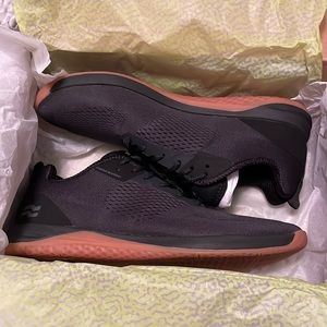 Strike Mvmnt haze trainers black and gum size 11 Brand New